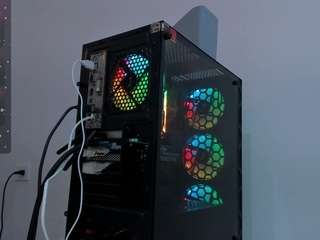 adam-walker90 webcam