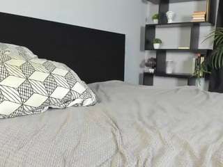 corrinnehillestad live webcam show