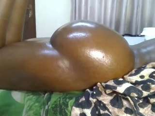 Cutey-pinky live webcam show