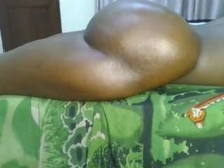 Cutey-pinky live webcam show