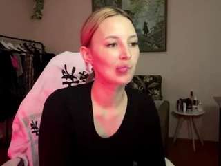 Live webcam model eddiezalamea on Soda Cams