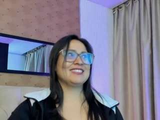 hanna-backer's CamSoda show and profile