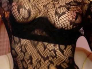 IriiValmont live webcam show