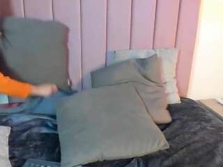 littlejadee's CamSoda show and profile