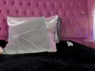 marie-odette Live Webcam on CamSoda