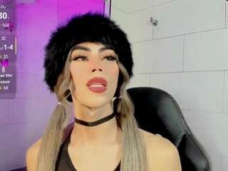 gema-jones Live Webcam on CamSoda