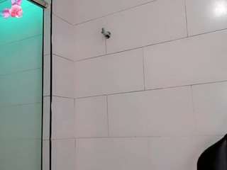 Gema-Jones live webcam show