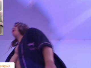 karlarodriguez1 live cam preview