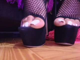 karlarodriguez1 live cam preview
