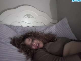 lululoves333 webcam model