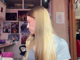 lydiasokorai's CamSoda show and profile