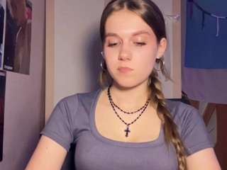 Live webcam model lydiasokorai on Soda Cams