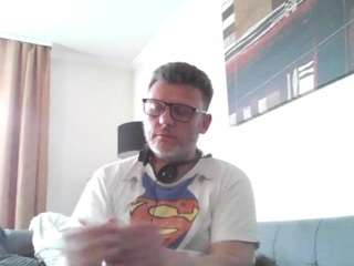 mike45800202 webcam model