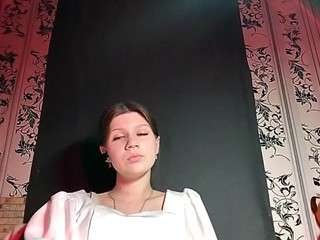 le modèle sherisestomberg est en webcam porno dans un show sur le site camsoda, il possède les tags suivants: ahegao,pussy,green eyes,lush,mature,nature,no drinking,no smoking,pov,public,sexting,foot fetish,sexy,shaved pussy,skinny,solo,striptease,tattoos,teen 18,twerk