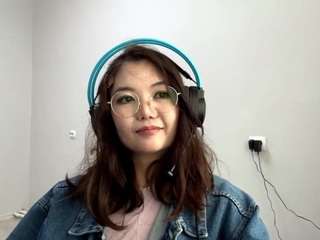 ehtelbyler's CamSoda show and profile