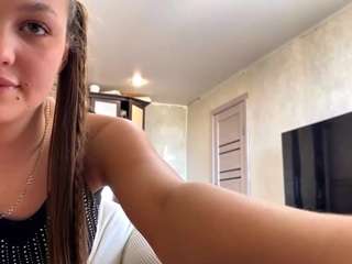 Live webcam model elnoraendreson on Soda Cams