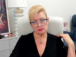 lunaxfantasy live webcam show