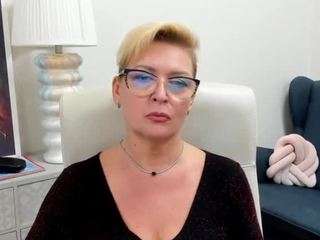 LunaxFantasy live cam preview