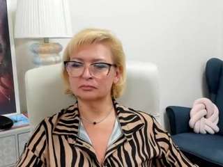 LunaxFantasy live cam preview