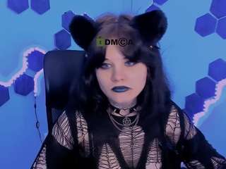 nikki-kiss