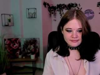 nikki-kiss