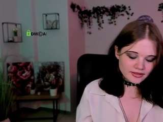 nikki-kiss