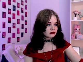 nikki-kiss
