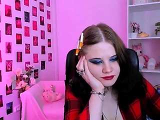nikki-kiss