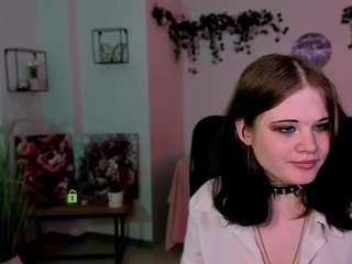 nikki-kiss