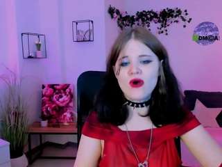 nikki-kiss