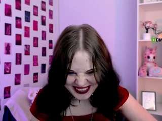 nikki-kiss