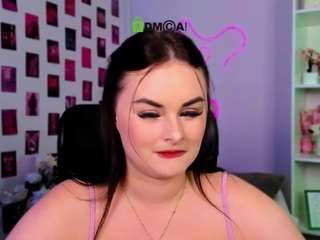 nikki-kiss