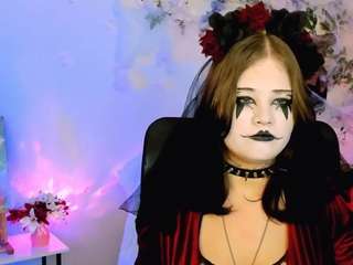nikki-kiss