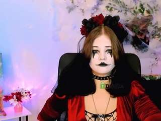nikki-kiss