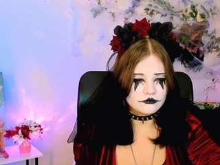 nikki-kiss