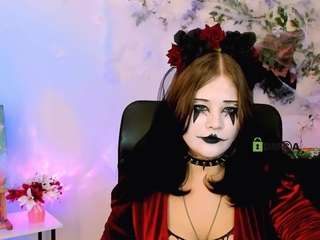 nikki-kiss