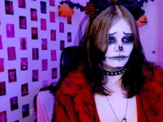 nikki-kiss