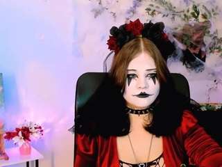nikki-kiss