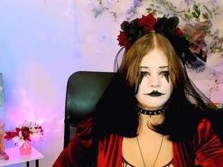 nikki-kiss