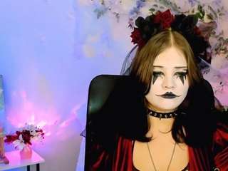 nikki-kiss