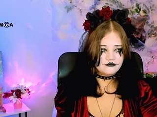 nikki-kiss
