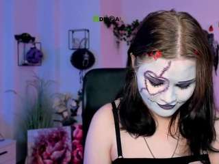 nikki-kiss