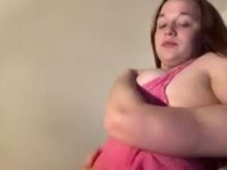 QueenAdrianna — LIVE on Chaturbate
