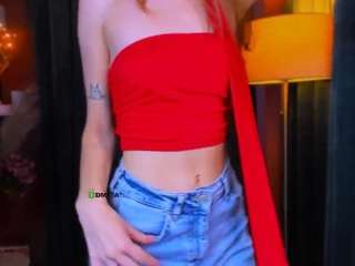 vaiolet-lovely — LIVE on Camsoda