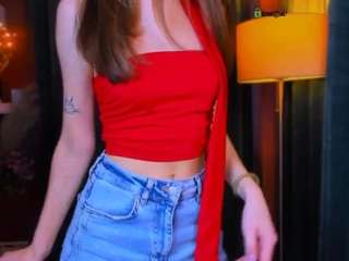 Live webcam model vaiolet-lovely on Soda Cams