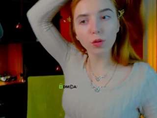 vaiolet-lovely Live Webcam on CamSoda