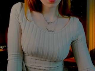 vaiolet-lovely's CamSoda show and profile