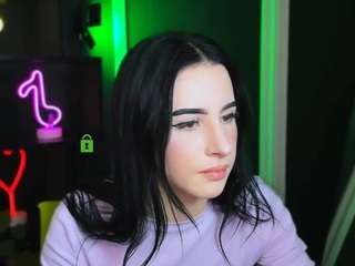 vaiolet-lovely webcam