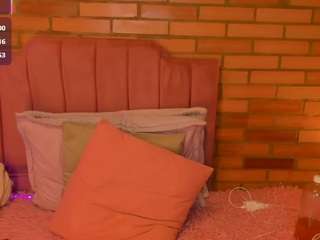AmaiaMonet live webcam show