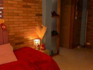 AmaiaMonet live cam preview